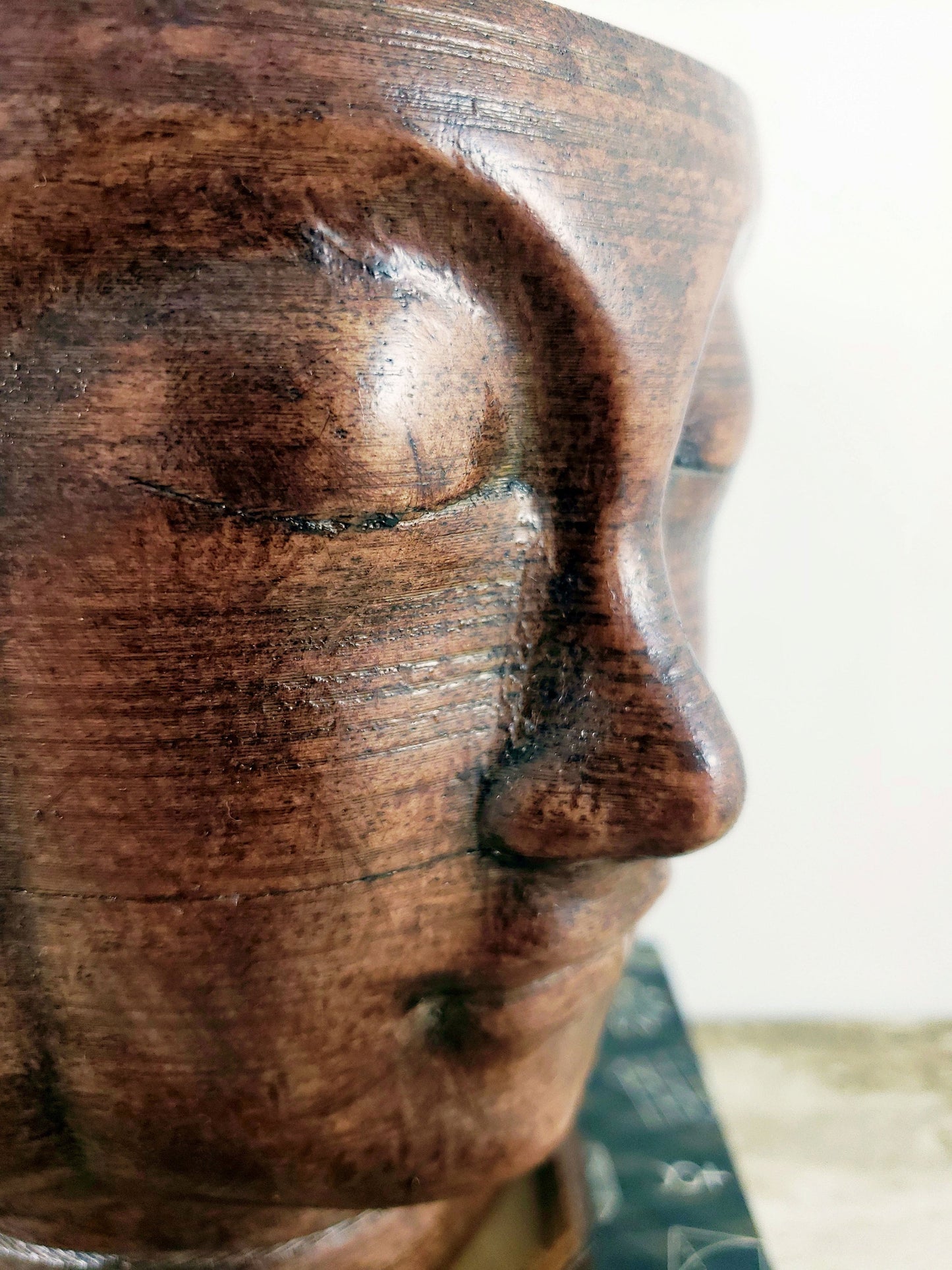 Modern 3D Printed Wood Face Plant Pot and Saucer - Ideal for Cacti, Succulents, or Flowers - Head Planter