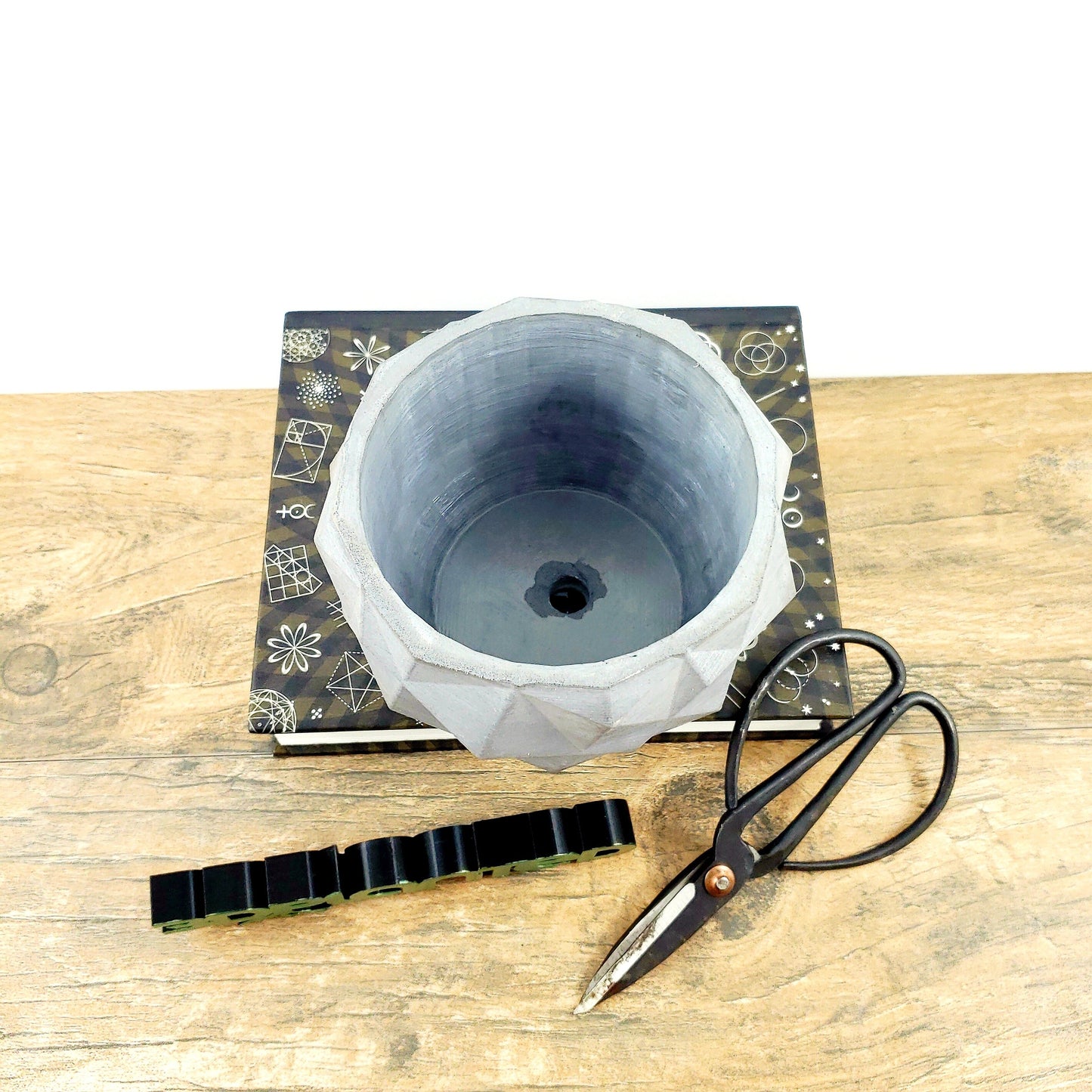 Concrete Planter Triangles Small Geometric - Indoor/Outdoor Plant Pot