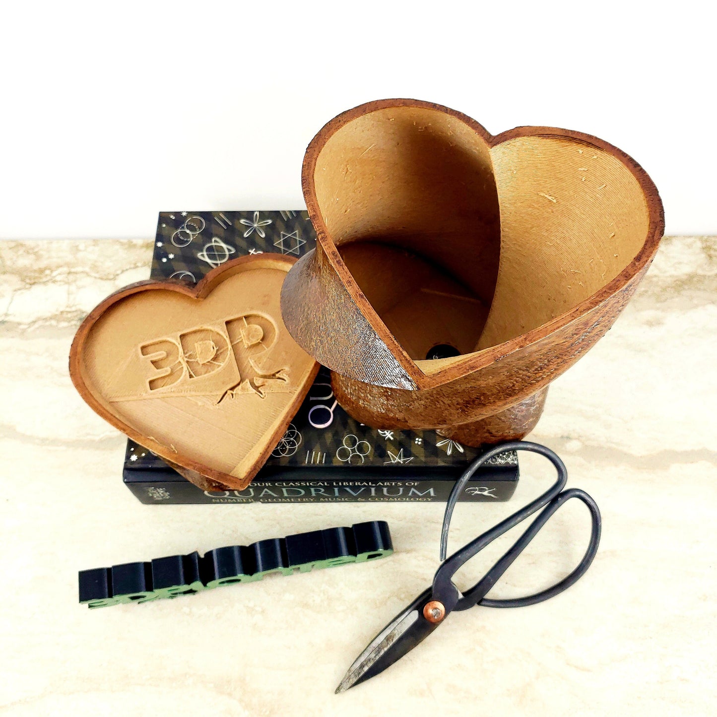 Modern 3D Printed Wood Heart Twist Plant Pot with Saucer - Ideal for Cacti, Succulents, or Flowers - Gift Idea